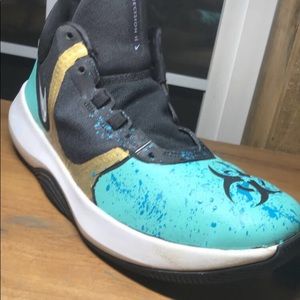 Meet your Posher, Degen